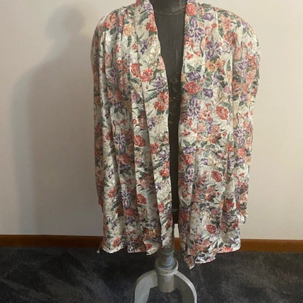 A Touch of Rue Vintage Floral cardigan, size 3X